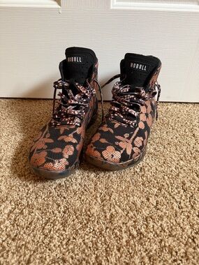 👟NOBULL: Black Hightop Trainers with Rose Floral Print